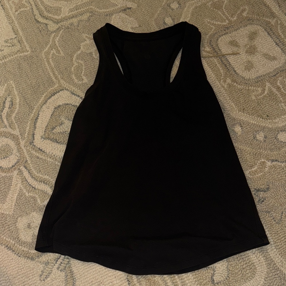Lululemon black tanktop